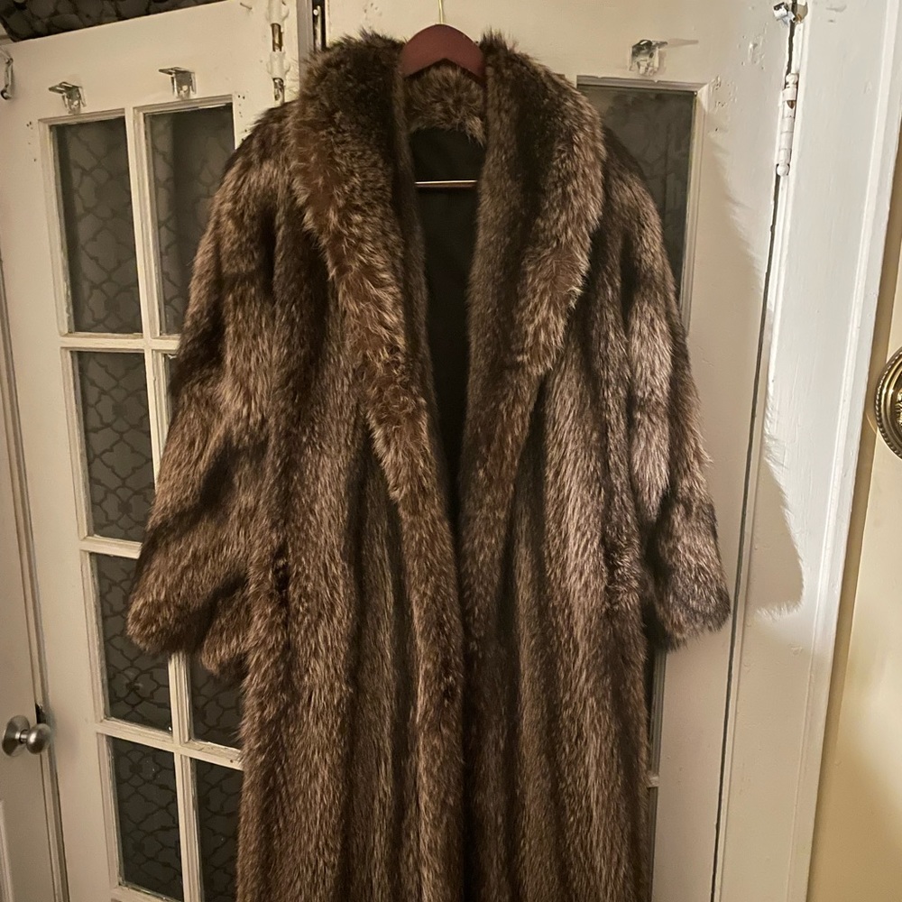 HRO Men’s Genuine Beaver fur coat